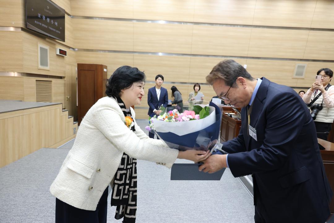 '용산구의회, 모범구민 표창수여식' 게시글의 사진(17) '245A9228.JPG'