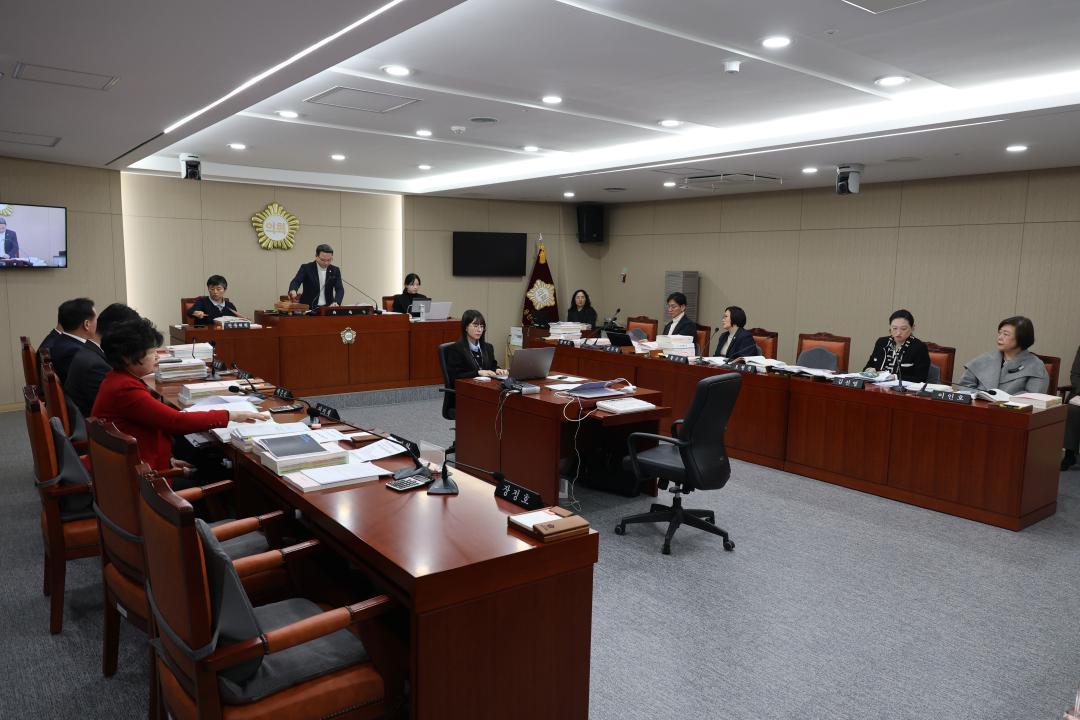 '용산구의회, 제294회 제2차 정례회 예산결산위원회 10차회의' 게시글의 사진(1) '245A1491.JPG'