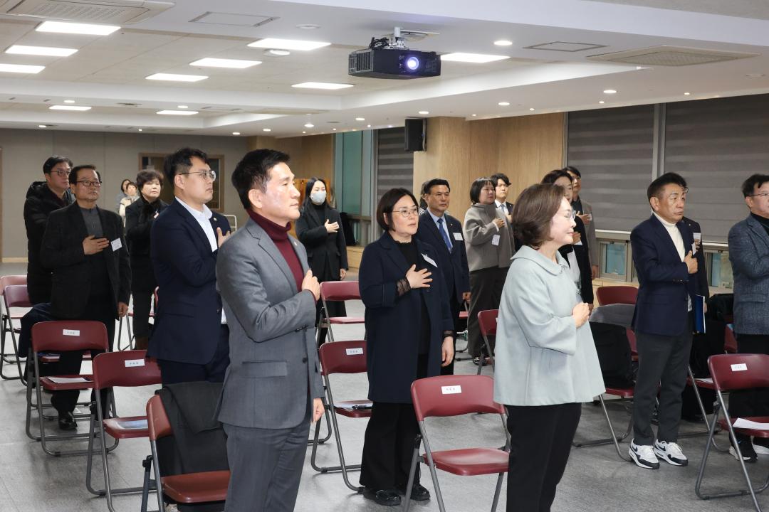 '용산구의회, 민주평화통일자문회의 용산구협의회 2025년 4차 정기회의 참석' 게시글의 사진(2) '245A7157.JPG'