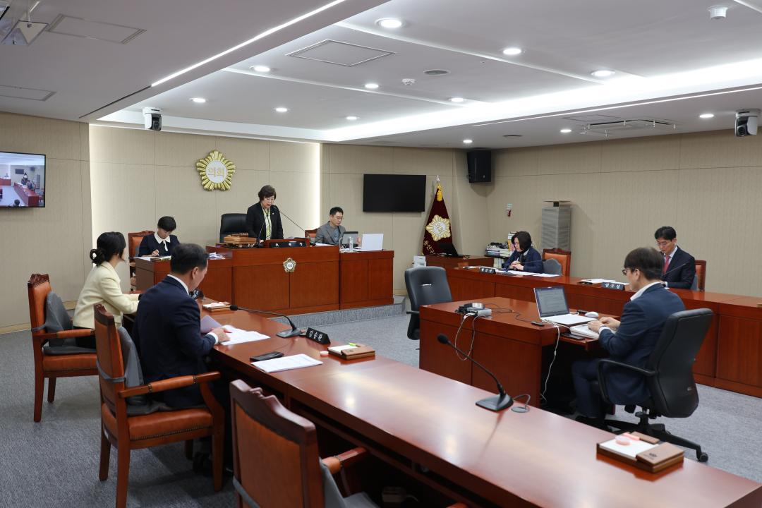 '용산구의회, 제293회 임시회 1차 운영위원회 회의' 게시글의 사진(1) '245A6861.JPG'