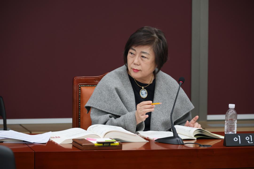 '용산구의회, 제294회 제2차 정례회 행정사무감사(안전건설교통국)' 게시글의 사진(12) '245A5664.JPG'