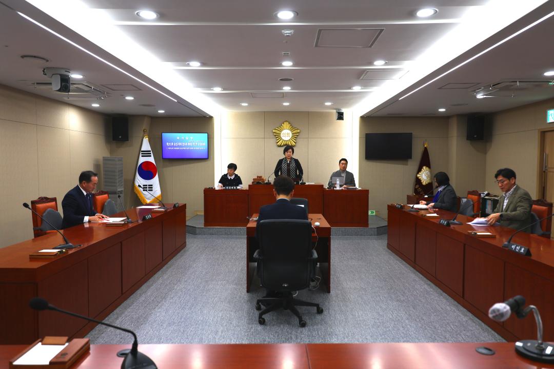 '용산구의회,  제293회 임시회(폐회중) 제2차 운영위원회' 게시글의 사진(1) '수정245A3374.JPG'