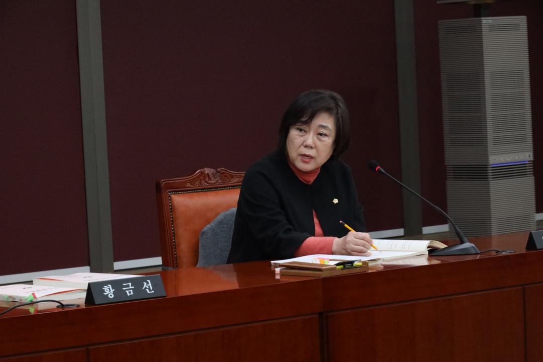 '용산구의회, 제295회 임시회 행정건설위원회 업무보고 (안전건설교통국)' 게시글의 사진(6) '138A7684.JPG'