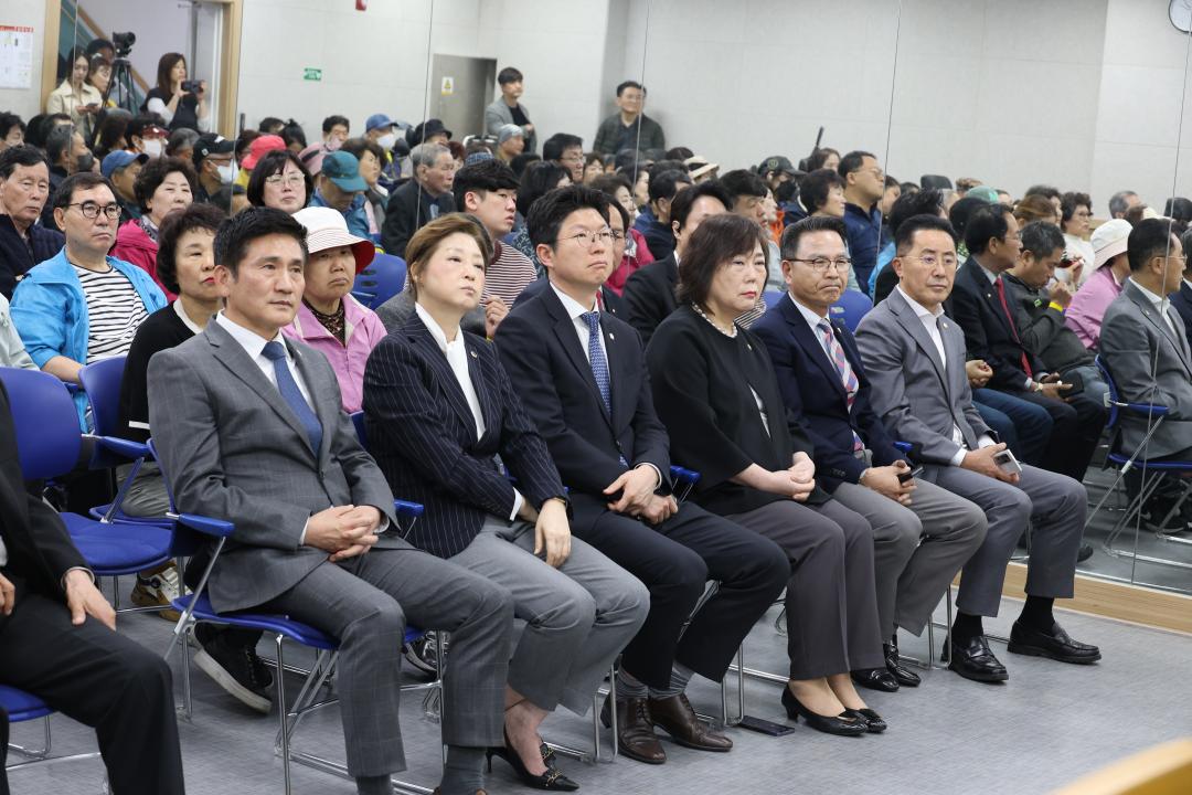 '용산구의회, 제45회 장애인의 날 기념 나눔 행사 참석' 게시글의 사진(2) '245A2058.JPG'