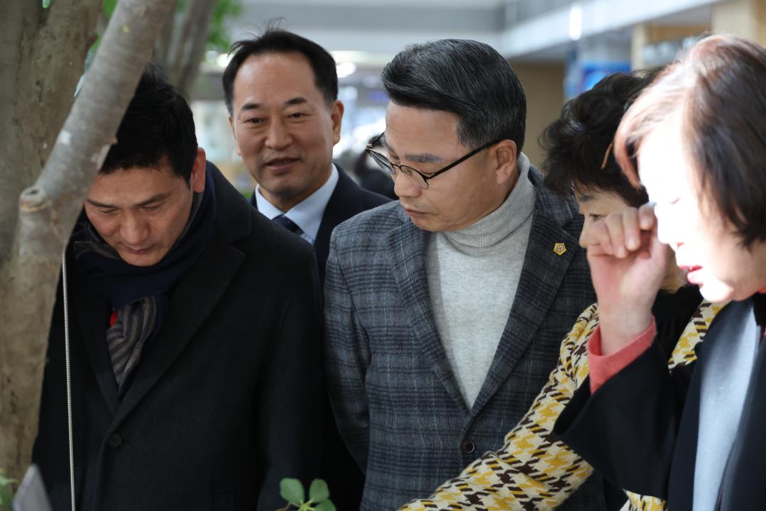 '용산구의회, 용산구청 청사 힐링정원 라운딩' 게시글의 사진(9) '0G0A1221.JPG'