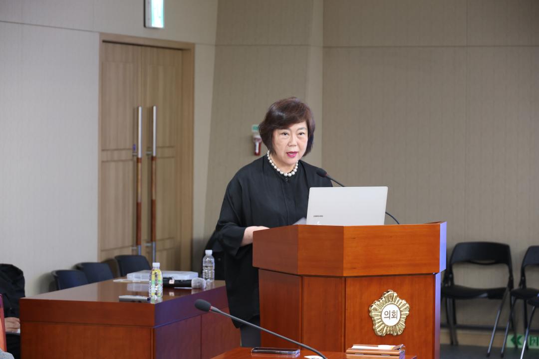 '용산구의회, 2025년도 의원연구단체 착수보고회 (용산구 도시동물 공존연구회)' 게시글의 사진(2) '245A9447.JPG'