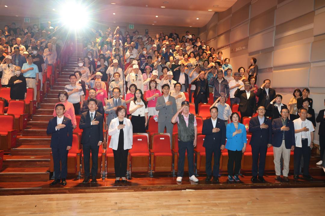 '용산구의회, 2025 용산구 호국보훈의 달 기념행사 참석' 게시글의 사진(2) '245A9002.JPG'