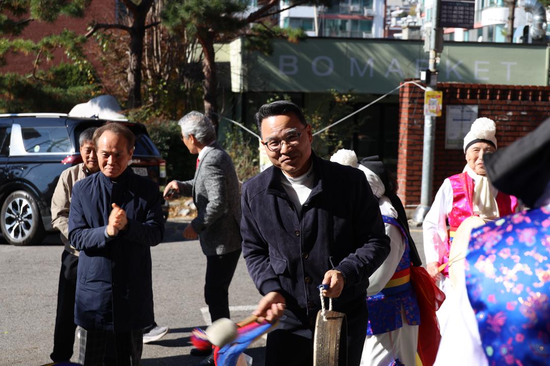 '용산구의회, 2025 사랑의 김장나눔 행사 참석[이태원2동]' 게시글의 사진(4) '138A3368.JPG'