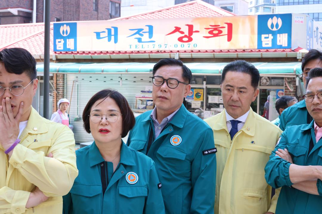 '용산구의회, 예산결산특별위원회 현장방문 (용리단길 동행거리, 용산구 사회적경제지원센터)' 게시글의 사진(6) '245A0067.JPG'