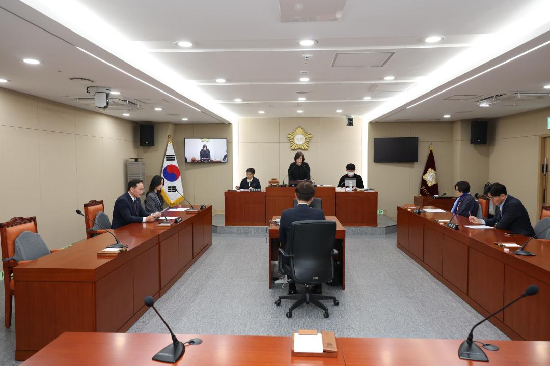 용산구의회, 제296회 임시회 폐회중 제1차 운영위원회