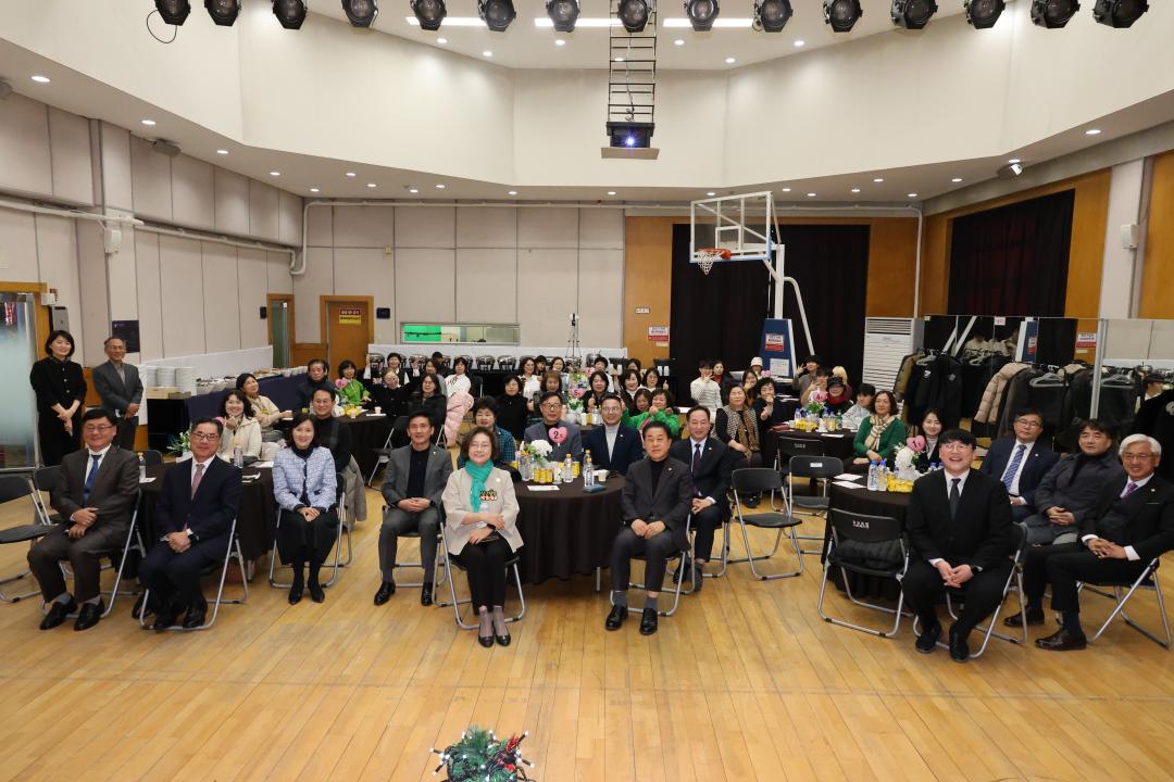 용산구의회, 후원자·자원봉사자 감사의 날 행사 참석 (갈월복지관)