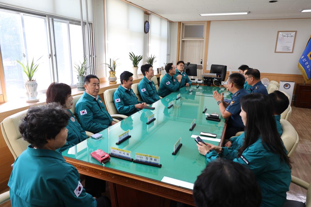 '2024년 용산구의회 을지훈련 격려방문 (용산구청 상황실, 용산경찰서, 용산소방서)' 게시글의 사진(4) '245A1049.JPG'