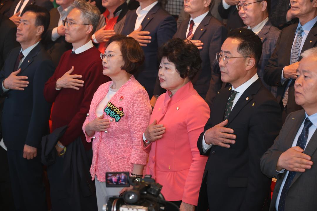 용산구의회, 이태원1동 새마을금고 창립 50주년 기념음악회 참석