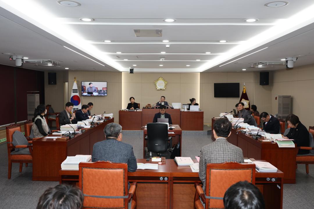 '용산구의회, 제294회 제2차 정례회 예산결산위원회 9차회의' 게시글의 사진(3) '245A0679.JPG'