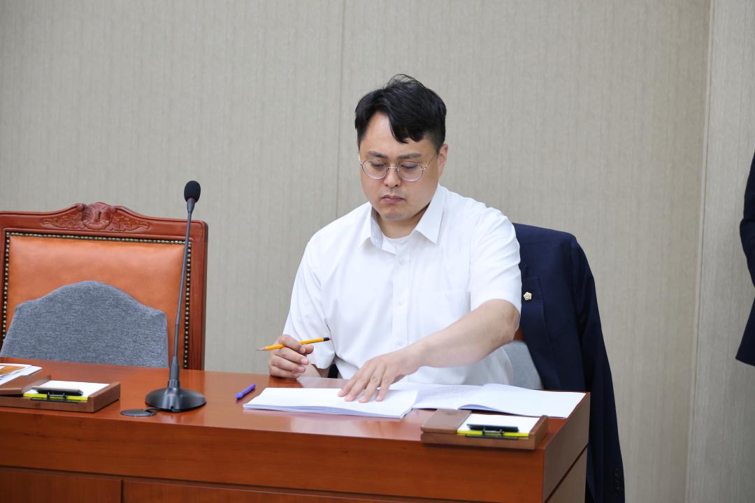 용산구의회, 2025년도 학술연구용역 착수보고회 (용산비전기획)