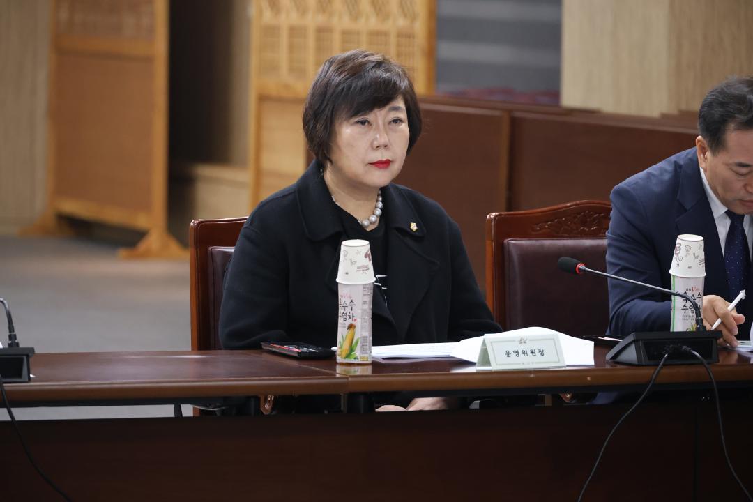 '용산구의회, 구청사 힐링정원 조성사업 설계기획안 설명회 개최 참석' 게시글의 사진(7) '245A3952.JPG'