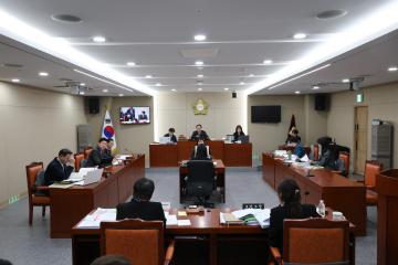 용산구의회, 제302회 제2차 정례회 복지도시위원회 행정사무감사(보건소)