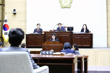 제243회 임시회 3차 본회의(구정질문 답변 및 보충질문)