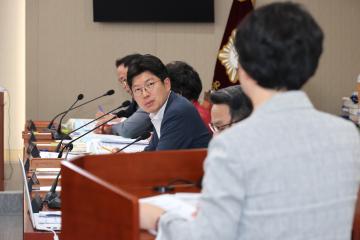 제290회 제1차 정례회 예산결산특별위원회 제8차 회의