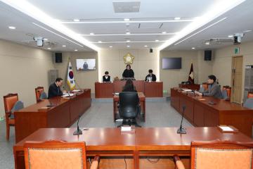 용산구의회, 제303회 임시회 운영위원회 (폐회중)