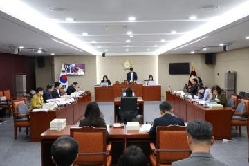 용산구의회, 제302회 제2차 정례회 예산결산특별위원회 7차회의 (안전건설교통국)