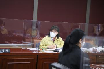 용산구의회 2020년도 행정사무감사(행정건설위원회 4일차)