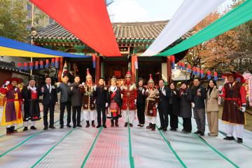 용산구의회, 제43회 남이장군 사당제 참석