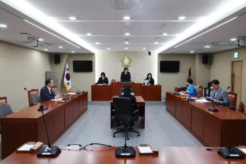 용산구의회, 제306회 임시회(폐회중) 운영위원회