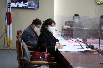 용산구의회 2021년도 행정사무감사(행정건설위원회 1일차)