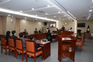 용산구의회, 제302회 제2차 정례회 행정사무감사 복지도시위원회 강평 및 종료선언