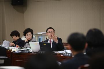 예산결산특별위원회 심의(주민생활지원국)