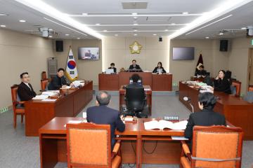 용산구의회, 제295회 임시회 복지도시위원회 업무보고 (생활지원국)