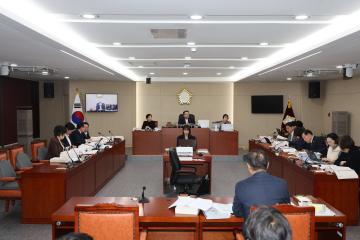 용산구의회, 제294회 제2차 정례회 예산결산위원회 4차회의
